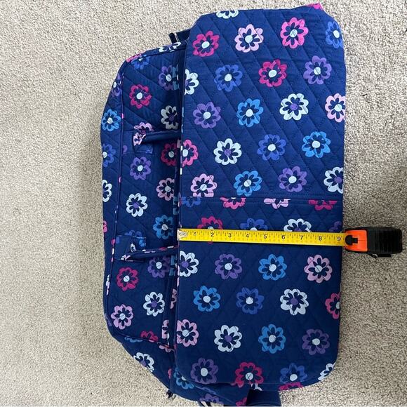 Vera Bradley Medium Travel Bag Blue Floral in Ellie Flowers - Picture 7 of 15